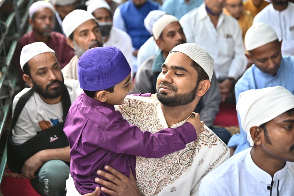 आज इद मनाइँदै, देशभर सार्वजनिक बिदा